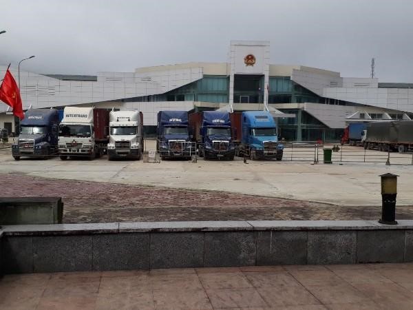 Mua hàng nước ngoài vận chuyển về Việt Nam | Intertrans